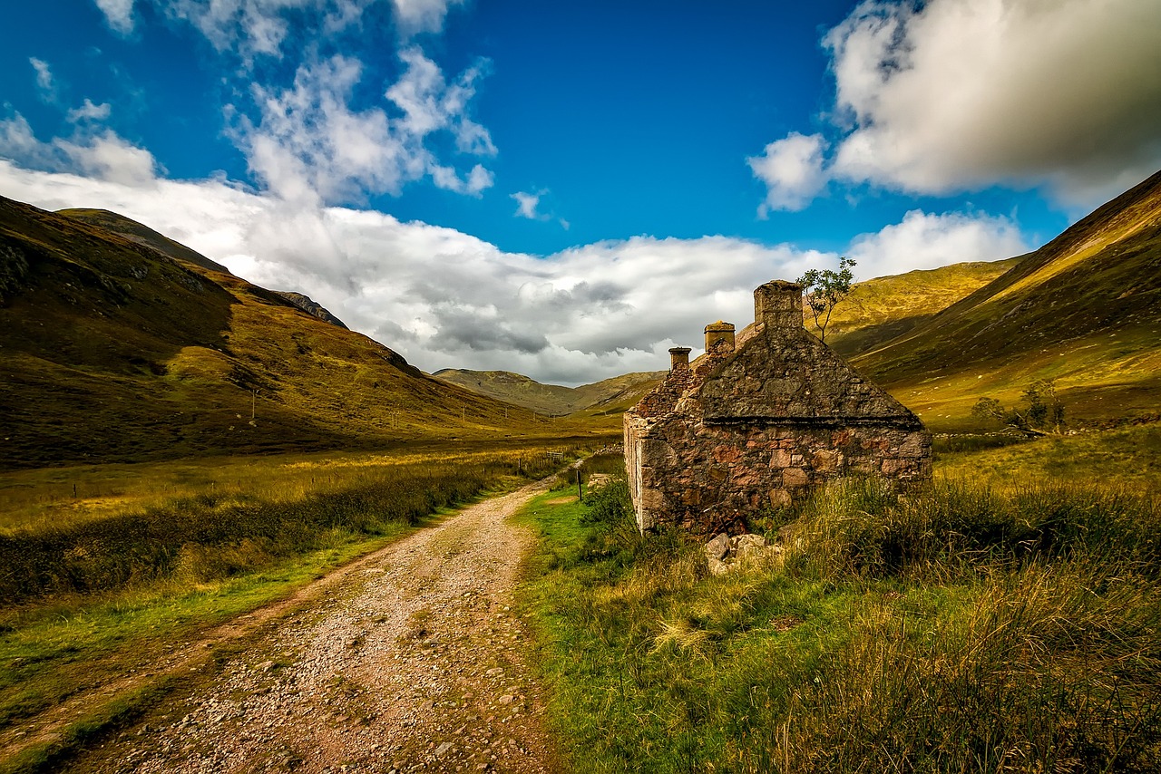 Scotland's North Coast 500 in an Aston Martin: Single-Track Roads and the Art of Patience